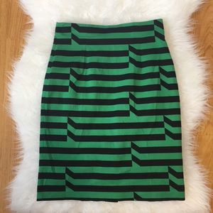 Worthington abstract striped skirt size 4